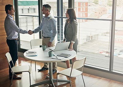 What is Direct Insurance featured image: people shaking hands